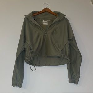 Abercrombie cinched contour half zip sweatshirt size small